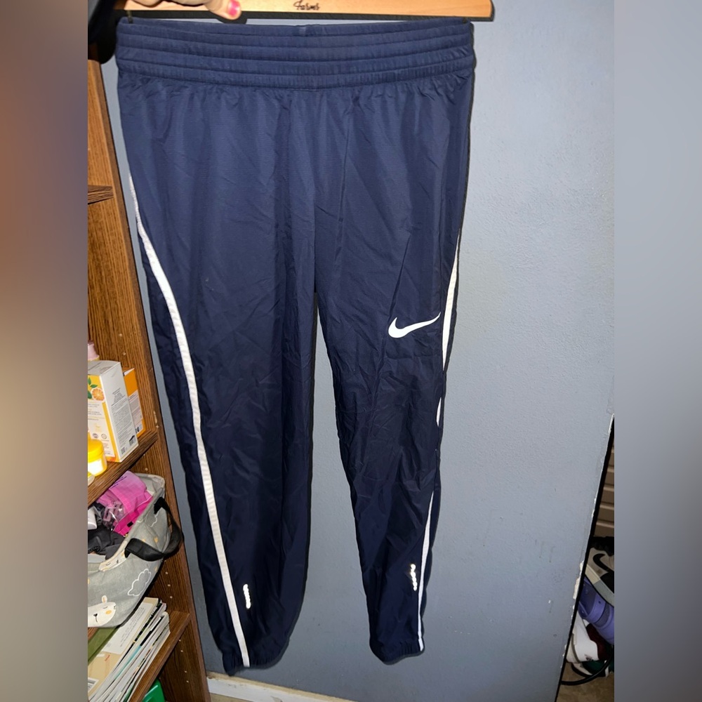 Nike jogging pants
